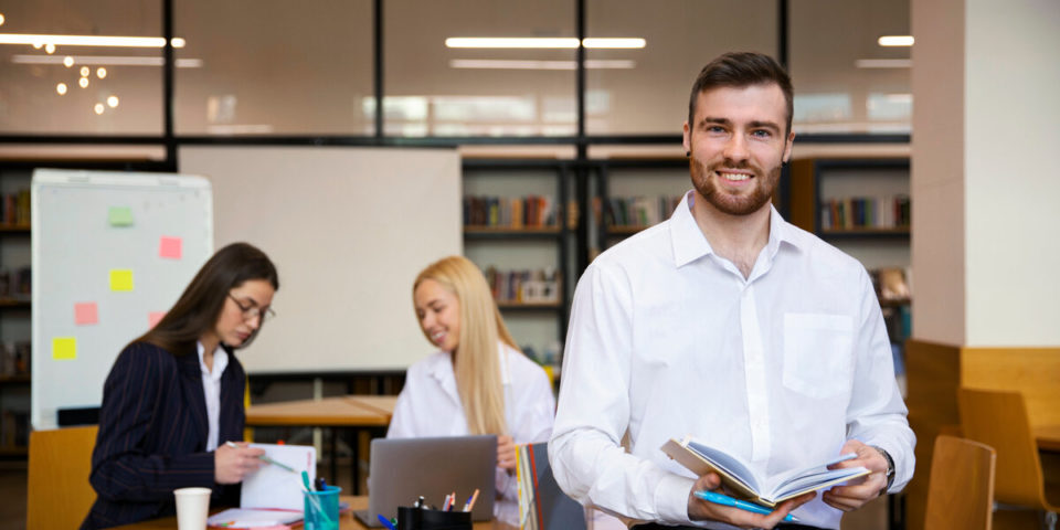 2-960×640 Обучение по кадрам в Алматы